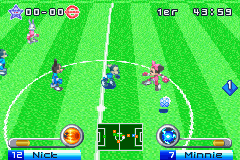 Disney Sports Football screenshot 3 for GameBoy Advance